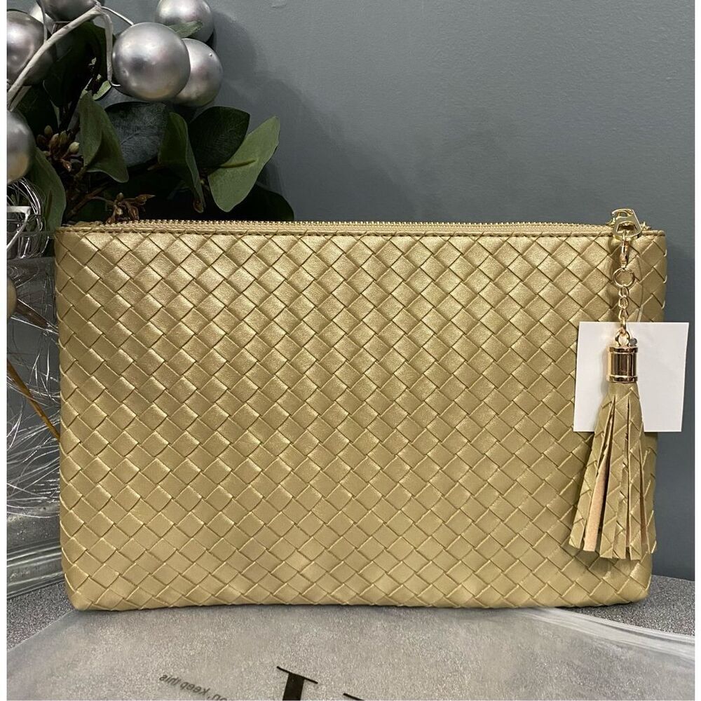Virginia Wolf Gold Metallic Pouch Purse Clutch Msrp $88